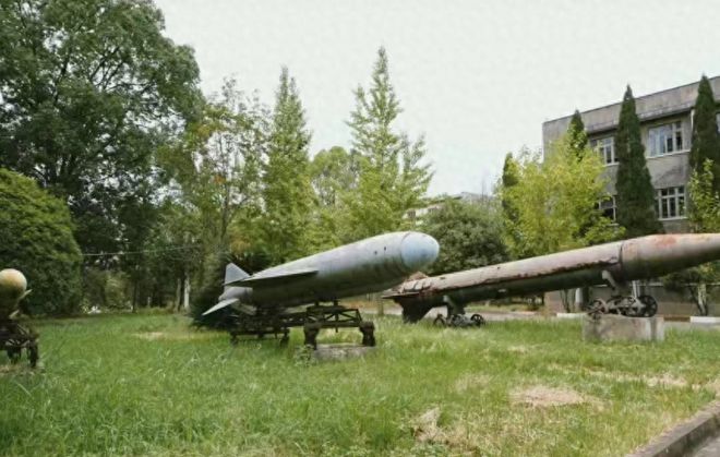 湖北最大的军工厂竟隐藏在深山之中如今的场景更是让人震撼(图1)
