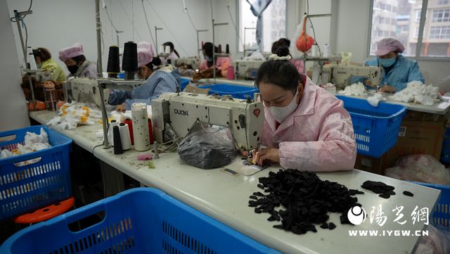 汉阴：以新社区工厂高质量发展稳就业促增收(图3)