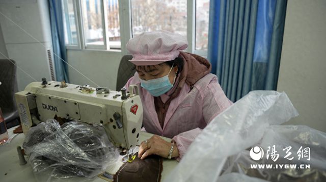 汉阴：以新社区工厂高质量发展稳就业促增收(图1)