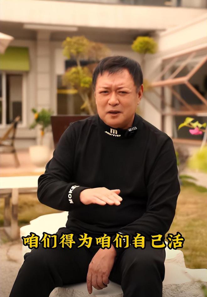 66岁囚歌王子迟志强现状：身体发福大变样称后半生得为自己而活(图15)