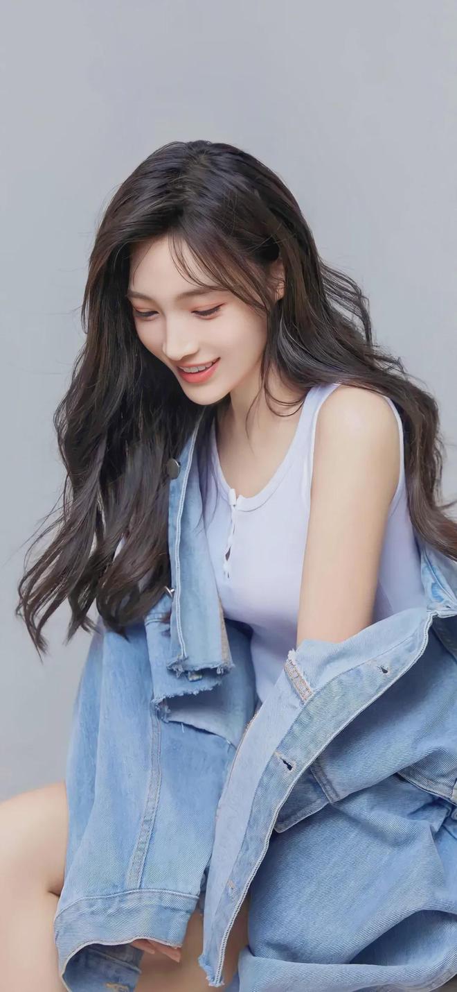 被公疯狂射入的奈奈(图1)