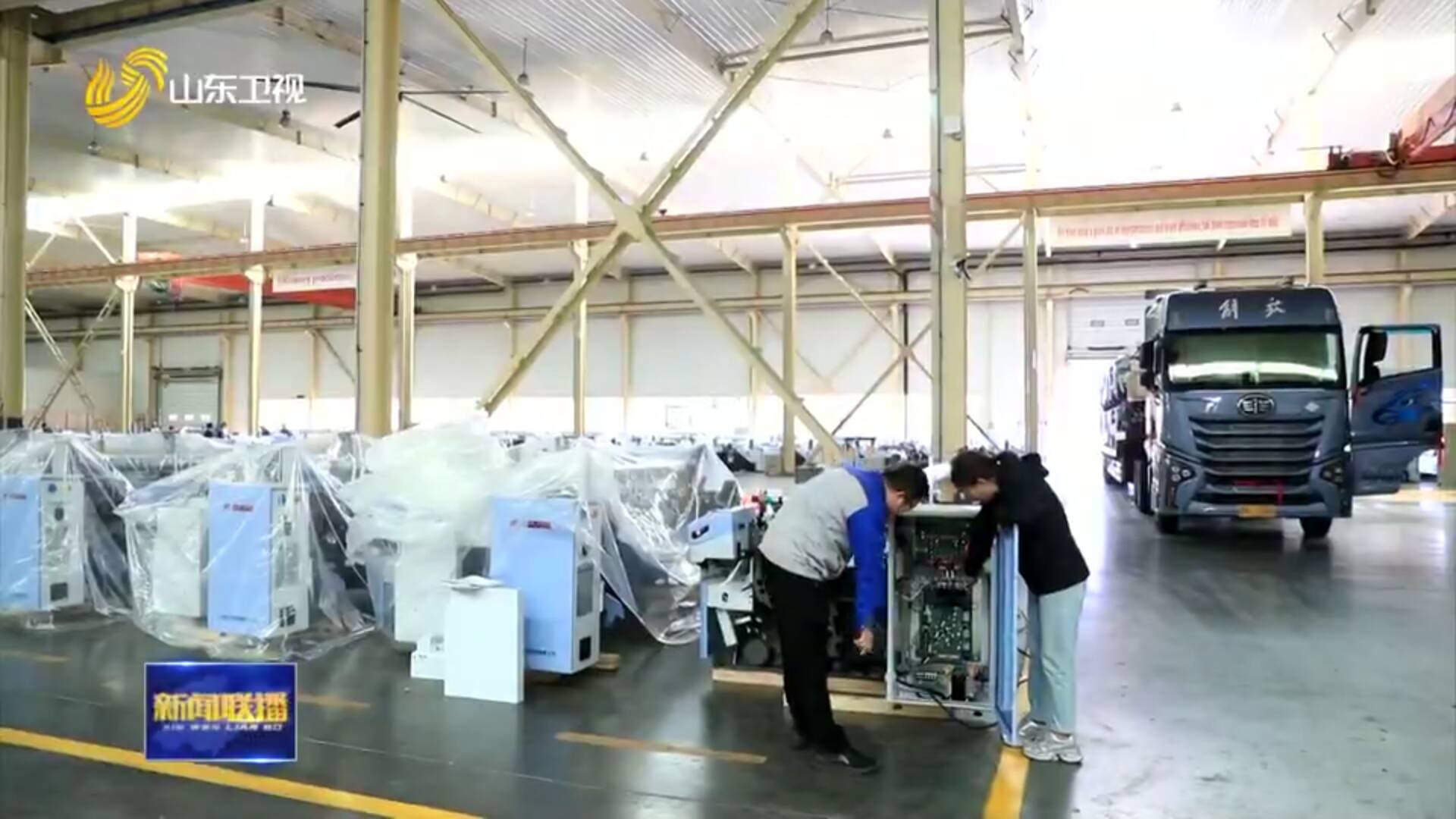 山东日发纺机：为织机装上智慧大脑(图3)