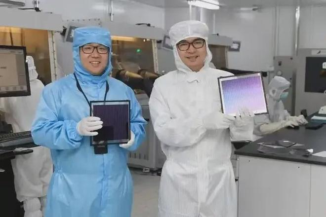 牛了！90后把冷门技术做成“印钞机”贴屋顶年赚57万度电(图3)