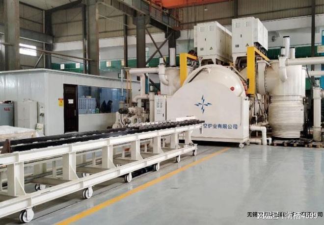 真空铝钎焊炉选无锡四方集团水冷板换热器设备专业制造技术领(图2)