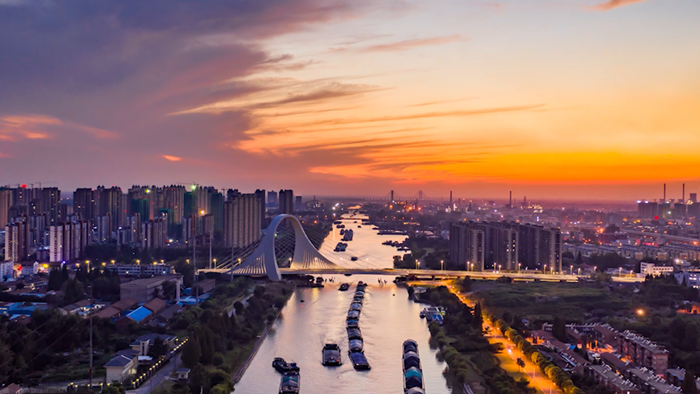 奋进中的淮安丨跨越赶超的逆袭“密码”(图1)