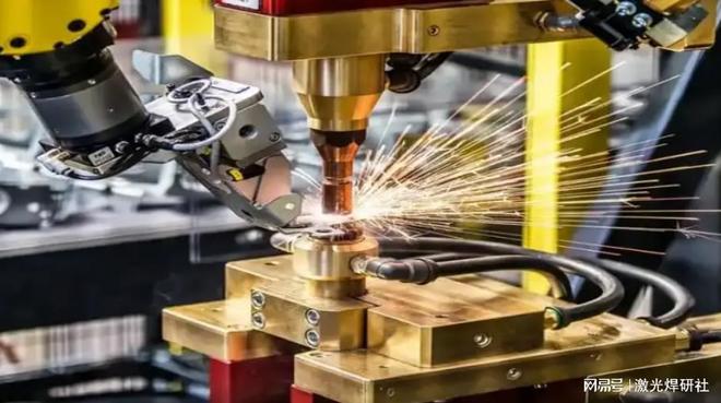 激光焊接机十大品牌深度剖析：核心竞争力与技术壁垒(图1)