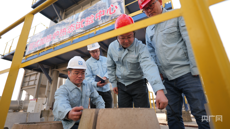河南孟津：工业炉抢占石化装备赛道(图2)